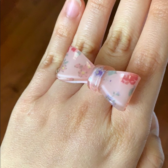 FOREVER 21 Bow Rings - Picture 3 of 3